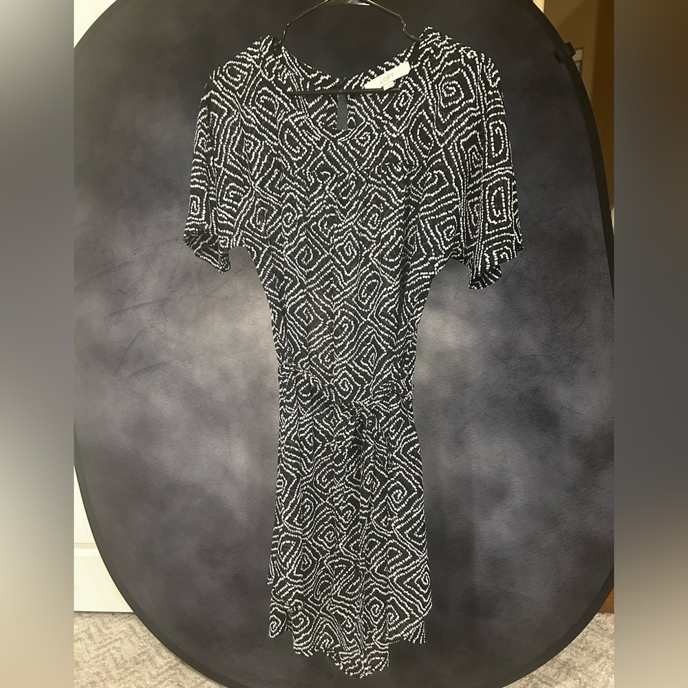 LOFT Black & White Geometric Midi Dress with Tie Waist Medium